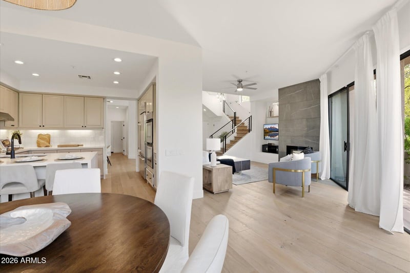 8989 Gainey Center Dr #101, Scottsdale, AZ 85258