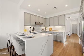 8989 Gainey Center Dr #101, Scottsdale, AZ 85258