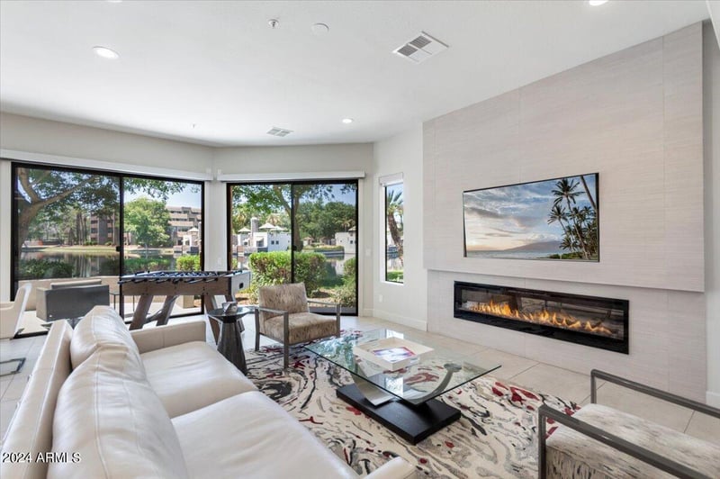 8989 Gainey Center Dr #129, Scottsdale, AZ 85258