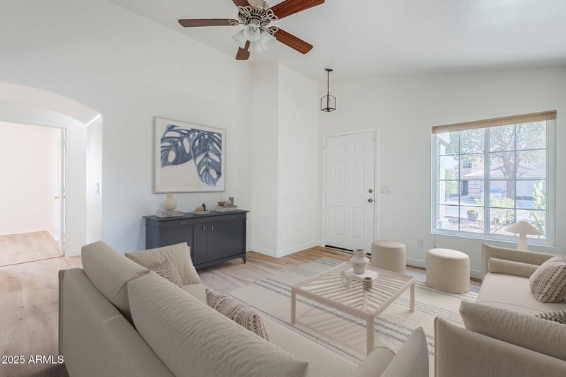 899 Mayfield Cir, San Tan Valley, AZ 85143