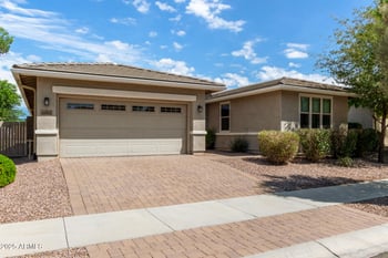 8992 Ruth Ave, Peoria, AZ 85345