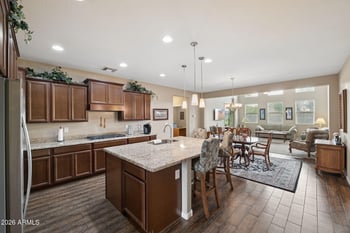 8993 Ruth Ave, Peoria, AZ 85345