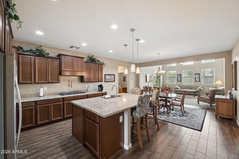 8993 W Ruth Ave, Peoria, AZ 85345