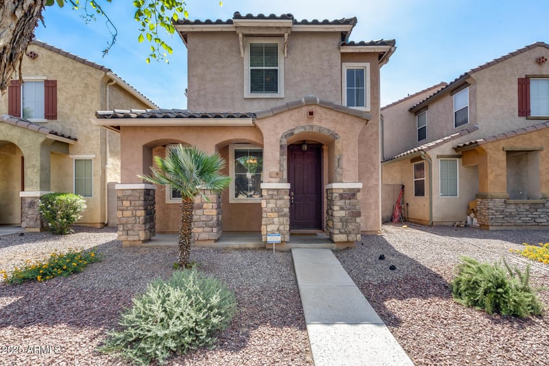 9 87th Ln, Tolleson, AZ 85353