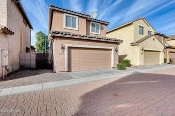 9 87th Ln, Tolleson, AZ 85353