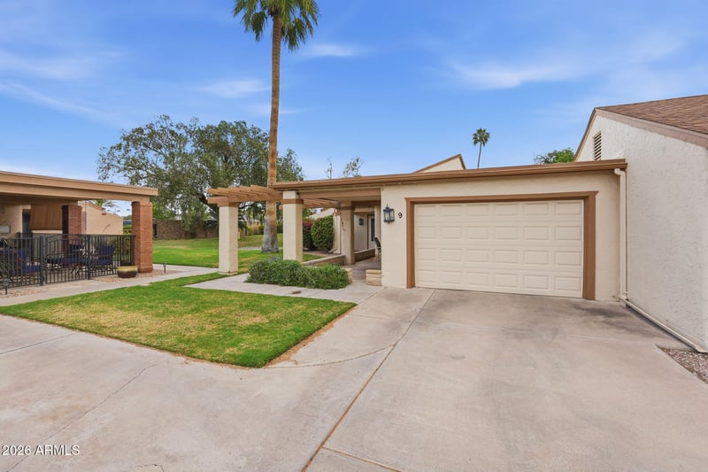 9 Leisure World --, Mesa, AZ 85206