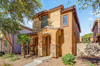9 88th Dr, Tolleson, AZ 85353
