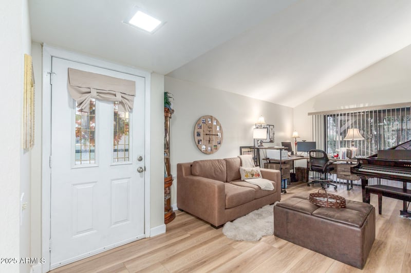90 Leisure World --, Mesa, AZ 85206