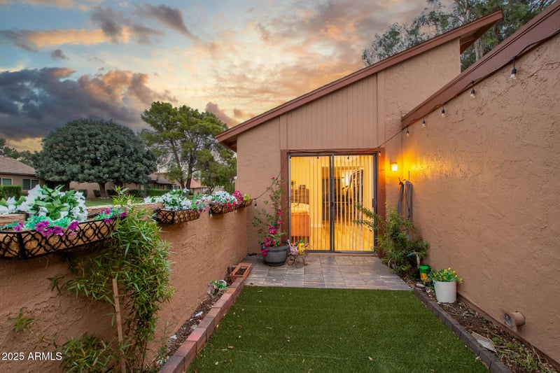 90 Leisure World --, Mesa, AZ 85206