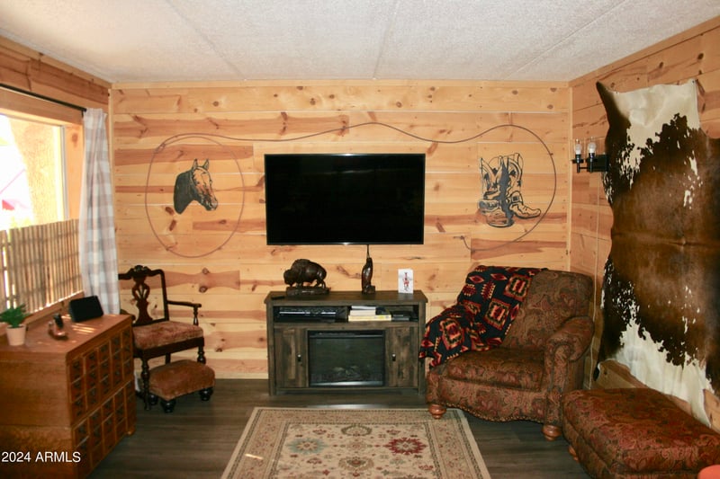 90 Yavapai St #8, Wickenburg, AZ 85390