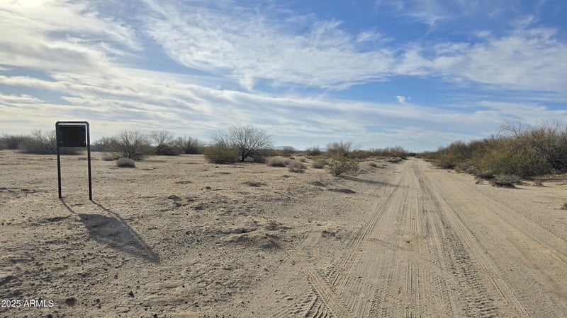 900 523rd Ave #3, Tonopah, AZ 85354
