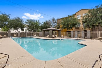 900 94th St #1056, Chandler, AZ 85224
