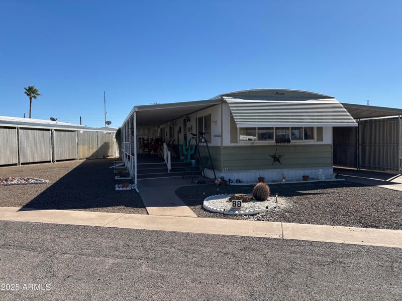 900 San Marcos Dr #88, Apache Junction, AZ 85120