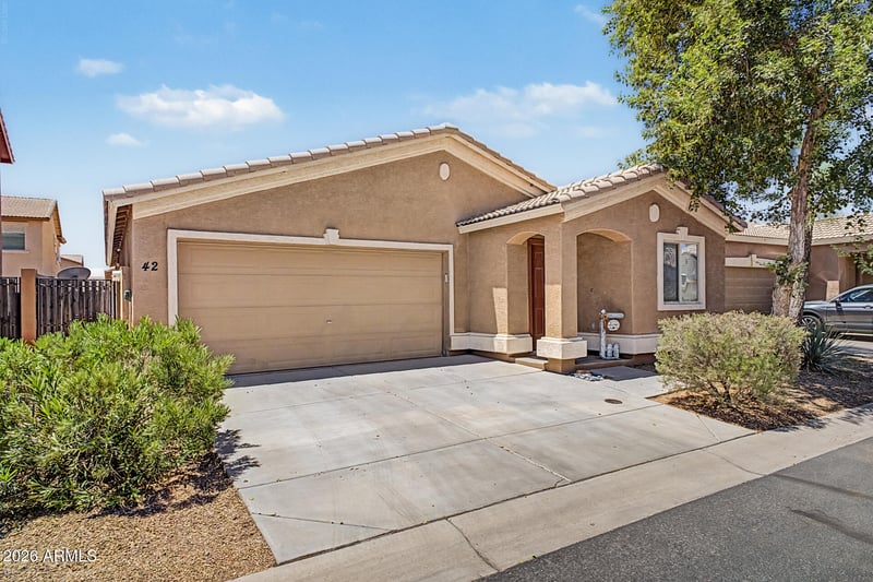 900 Broadway Ave #42, Apache Junction, AZ 85120