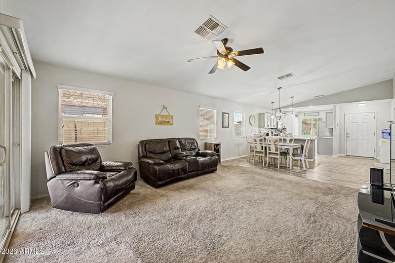 900 Broadway Ave #42, Apache Junction, AZ 85120