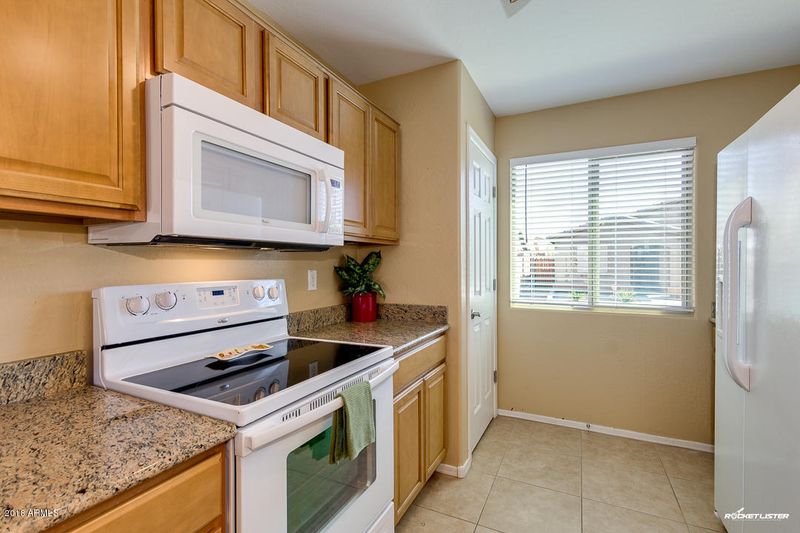 900 W Broadway Ave #8, Apache Junction, AZ 85120