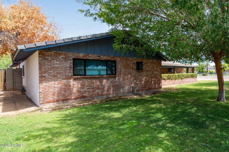 9001 13th Ave, Phoenix, AZ 85021