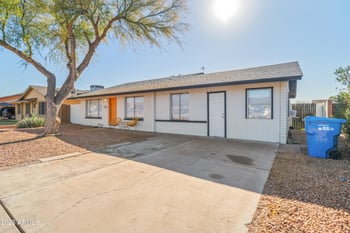 9001 Campbell Ave, Phoenix, AZ 85037