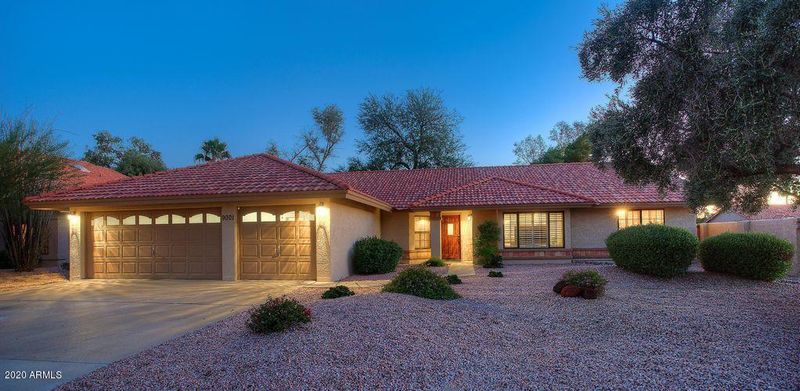 9001 E Sharon Dr, Scottsdale, AZ 85260
