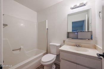9001 W Elm St #7, Phoenix, AZ 85037