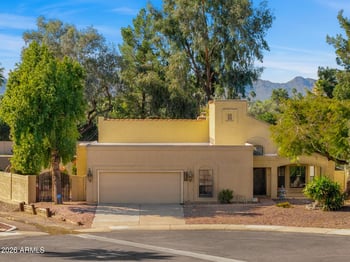 9002 83rd St, Scottsdale, AZ 85258