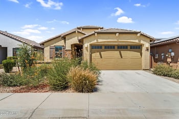 9002 Rancho Dr, Glendale, AZ 85305