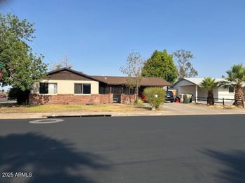 9004 N 53rd Ave, Glendale, AZ 85302