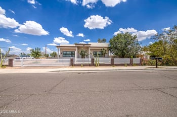 9005 Calle Sahuaro --, Guadalupe, AZ 85283
