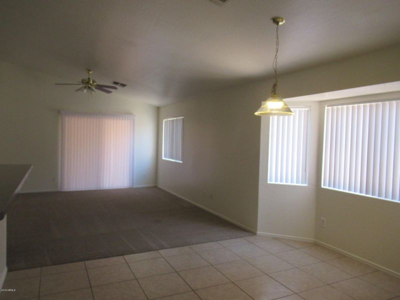 9005 W Avalon Dr, Phoenix, AZ 85037