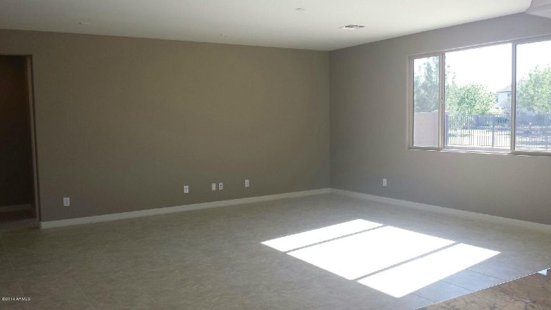 9006 S 56th Glen, Laveen, AZ 85339