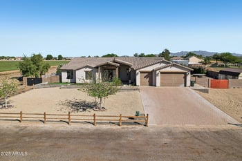 9007 220th Dr, Buckeye, AZ 85326