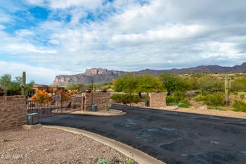 9007 Canyon Creek Dr, Gold Canyon, AZ 85118