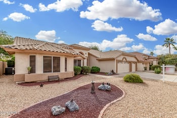 9007 Kerry Ln, Peoria, AZ 85382