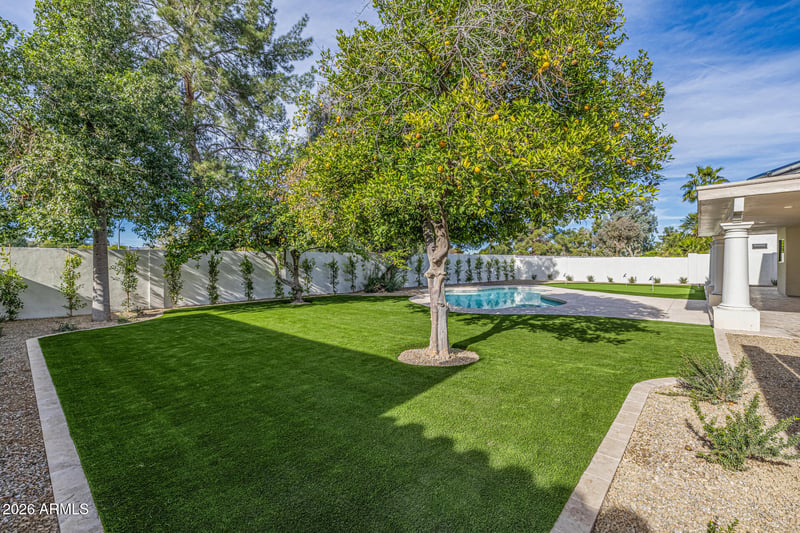 9008 N 83rd St, Scottsdale, AZ 85258