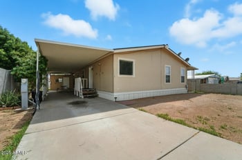 9009 Butternut Ave, Mesa, AZ 85208