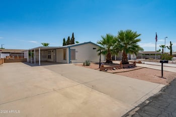 9009 Ellasar Ave, Mesa, AZ 85208