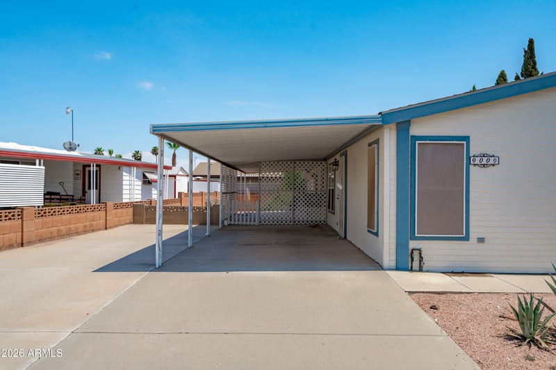 9009 Ellasar Ave, Mesa, AZ 85208