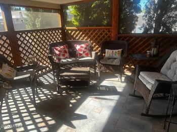 9009 Ellasar Ave, Mesa, AZ 85208