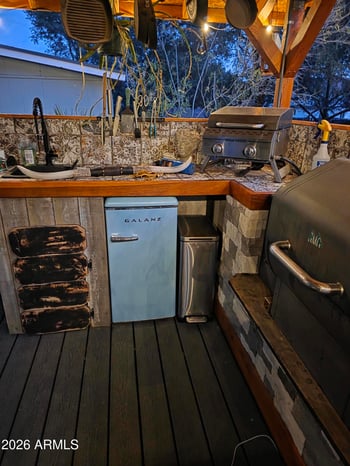 9009 Gary Ln, Mesa, AZ 85207