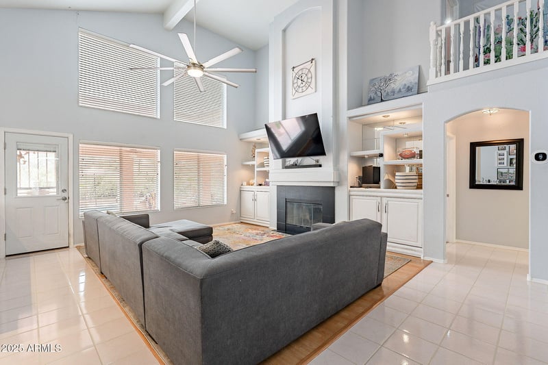 901 Beck Ln, Phoenix, AZ 85023