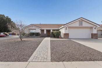 901 Juanita Ave, Gilbert, AZ 85233
