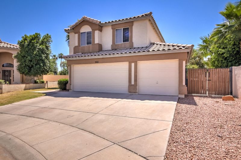 901 W Shellfish Dr, Gilbert, AZ 85233