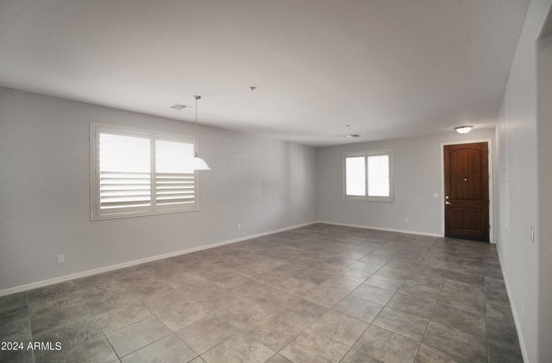 9010 Eagle Talon Dr, Peoria, AZ 85383