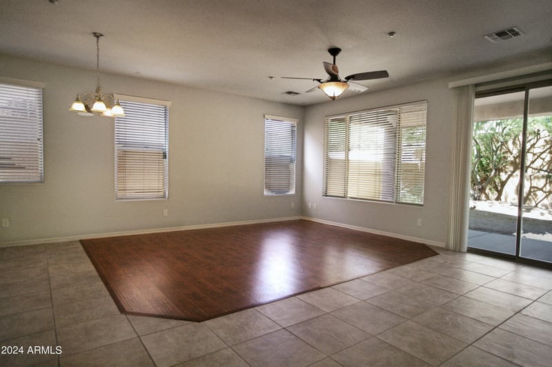 9010 Eagle Talon Dr, Peoria, AZ 85383