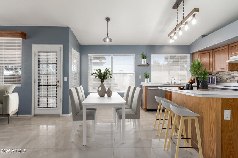 9011 Fargo Dr, Peoria, AZ 85382