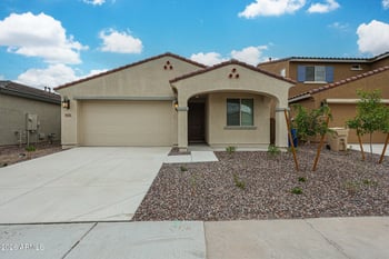 9011 Georgia Ave, Glendale, AZ 85305