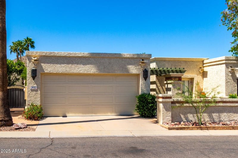 9012 47th Pl, Phoenix, AZ 85044