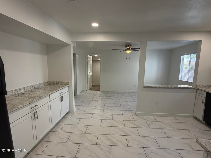 9012 N 14th St, Phoenix, AZ 85020