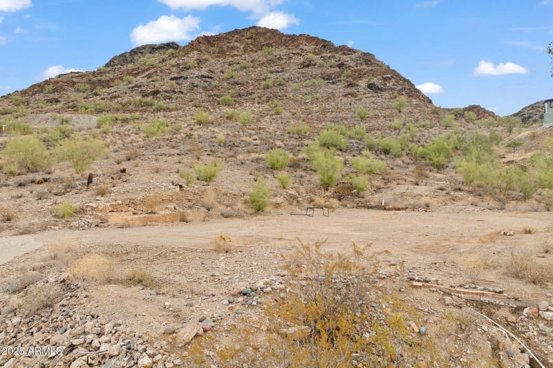 9015 15th Pl #-, Phoenix, AZ 85020