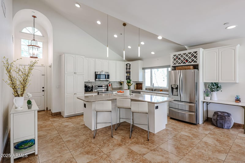 9015 Altadena Ave, Scottsdale, AZ 85260